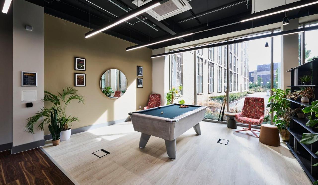 For Students Only The Oaks In Coventry Apartment Екстериор снимка